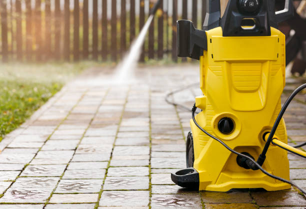 Best Animal Enclosure Cleaning  in New Vienna, OH
